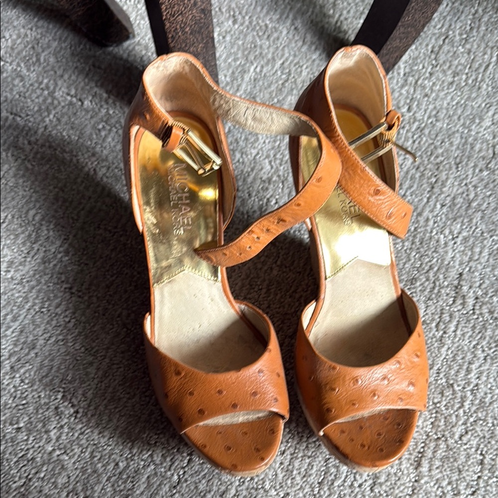 Michael Kors Tan Heeled Shoes